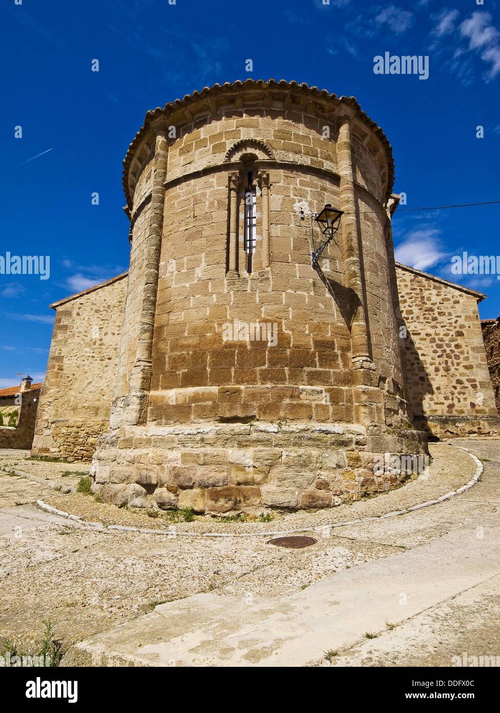 Ábside de la iglesia de San Gil, en Atienza, de estilo románico, siglo